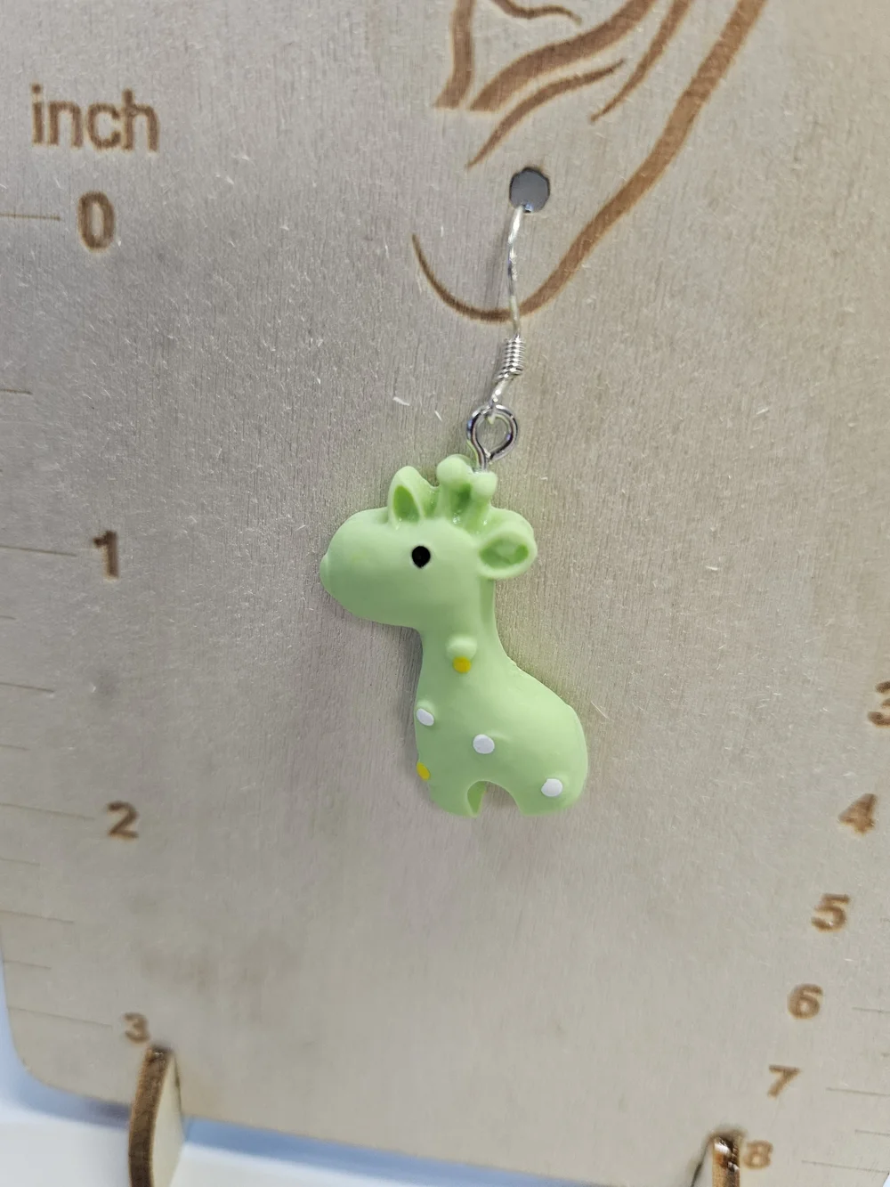 Kids Green Giraffe Dangle Earrings – Cute Animal Jewelry